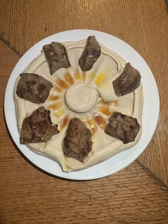 Hummus Chenjeh at The SIB
