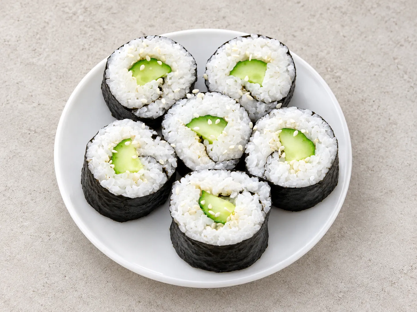 Cucumber Maki at Itsu