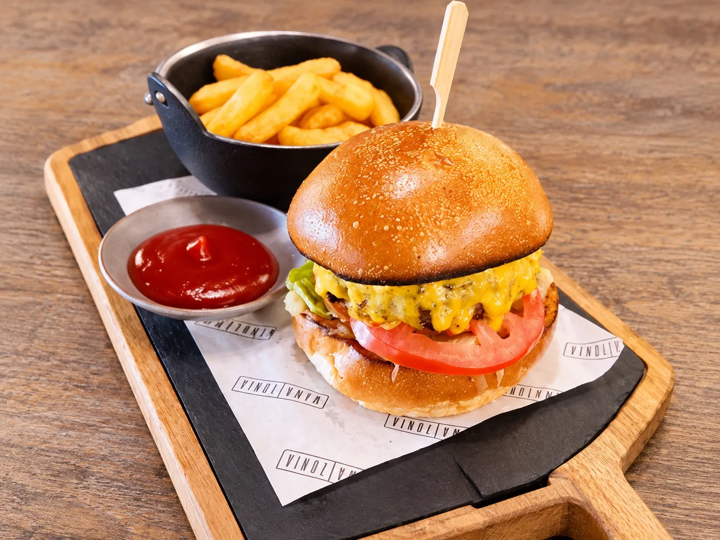 Mama'z Black Angus Cheese Burger - Aus at Mama Zonia