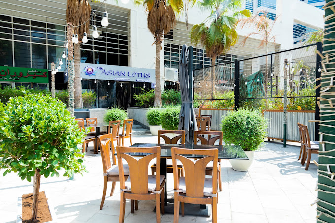 Asian Lotus restaurant in Port Saeed, Dubai