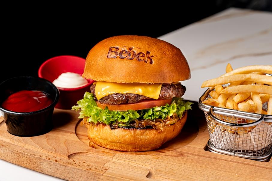 Dubai Burger at Bebek